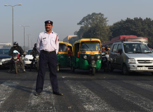 új delhi közlekedés